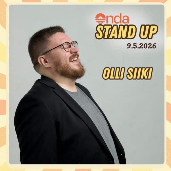 Kuvassa stand up-koomikko Olli Siiki. Teksti: Onda stand up 9.5.2026, Olli Siiki.